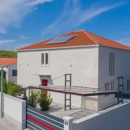 Butterfly Appartement Postira